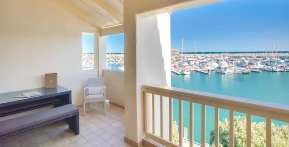 Mindarie Marina 19/49