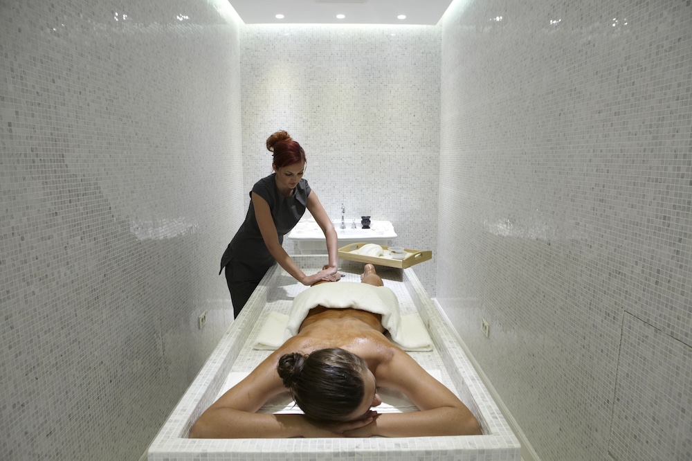 Pomegranate Wellness Spa Hotel 39/78