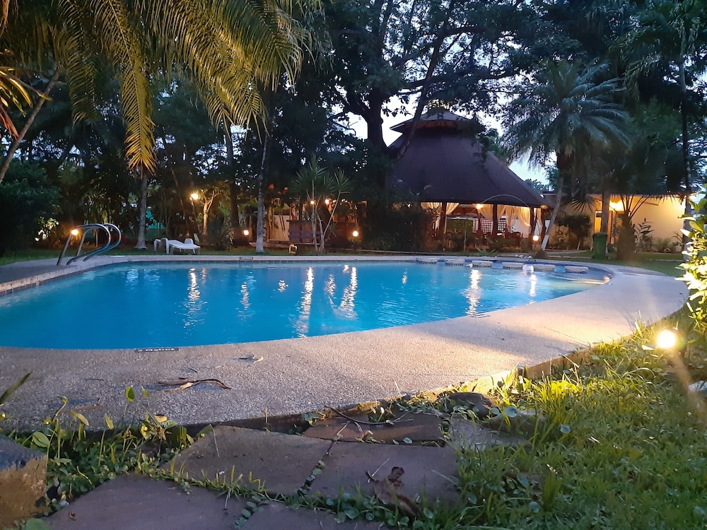 Samara Beach Hotel 47/49