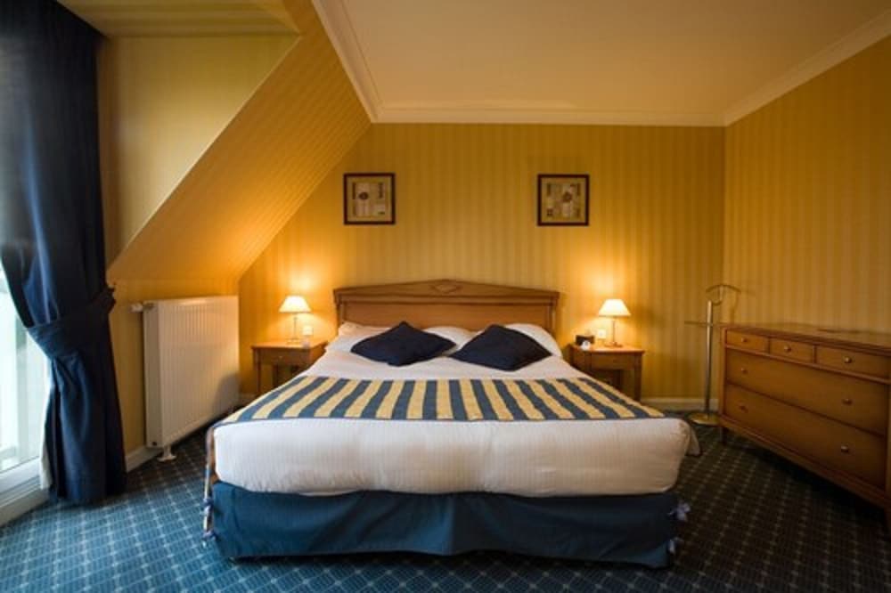 Domaine de Villers Hotel Restaurant Amp Spa 10/63