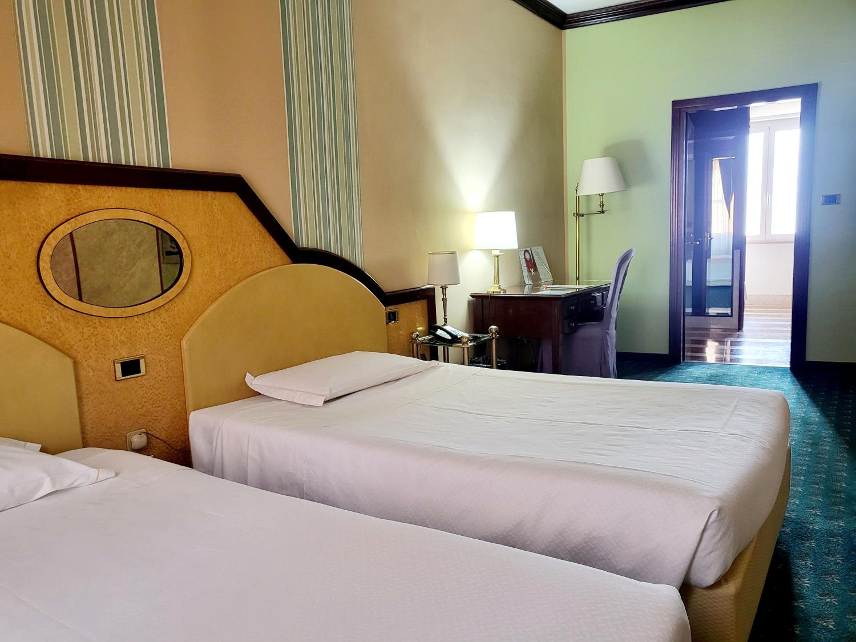 Superior, 2 Double Beds