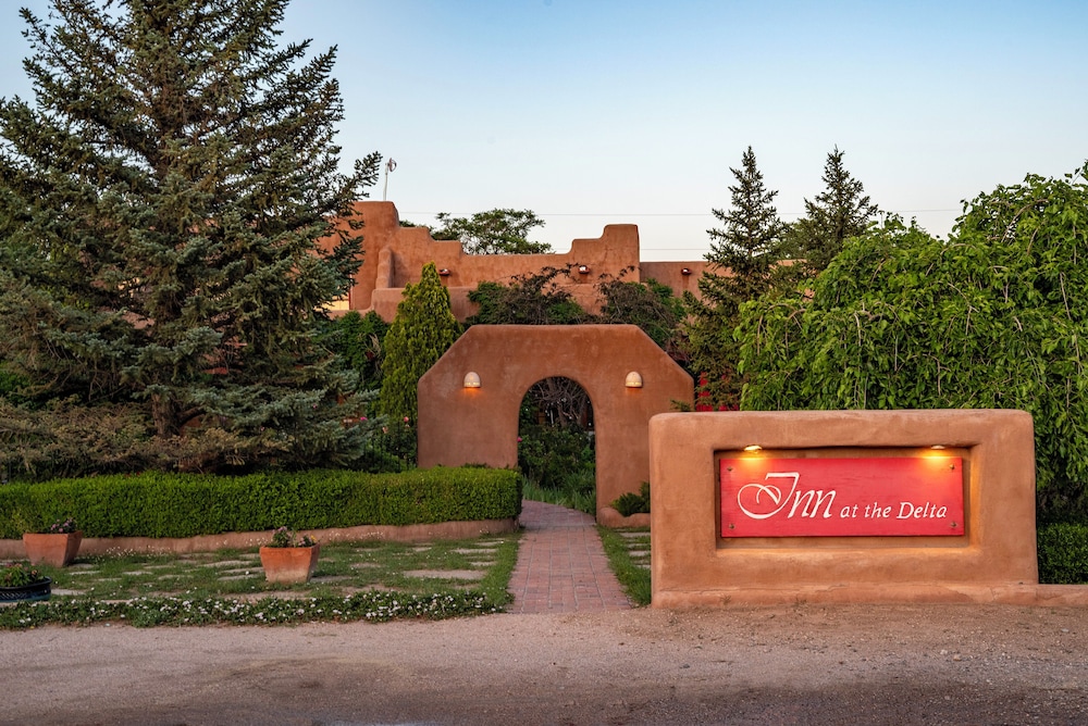 The Inn at the Delta 19/32