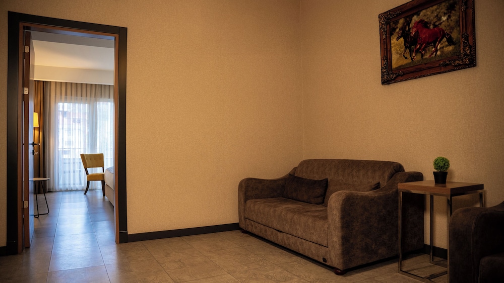 Yildiz Life Hotel 52/72