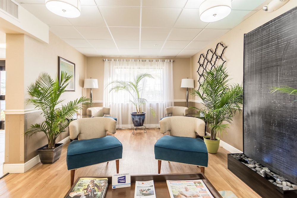Best Western Plus Sebastian Hotel & Suites 23/30