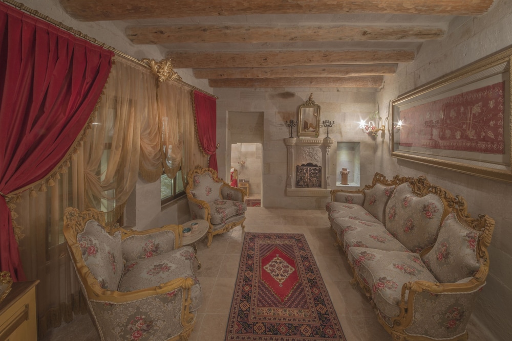 Elika Cave Suites Cappadocia, Curio Collection by Hilton 53/80