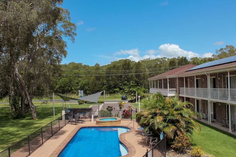 ASTON MOTEL YAMBA 50/57