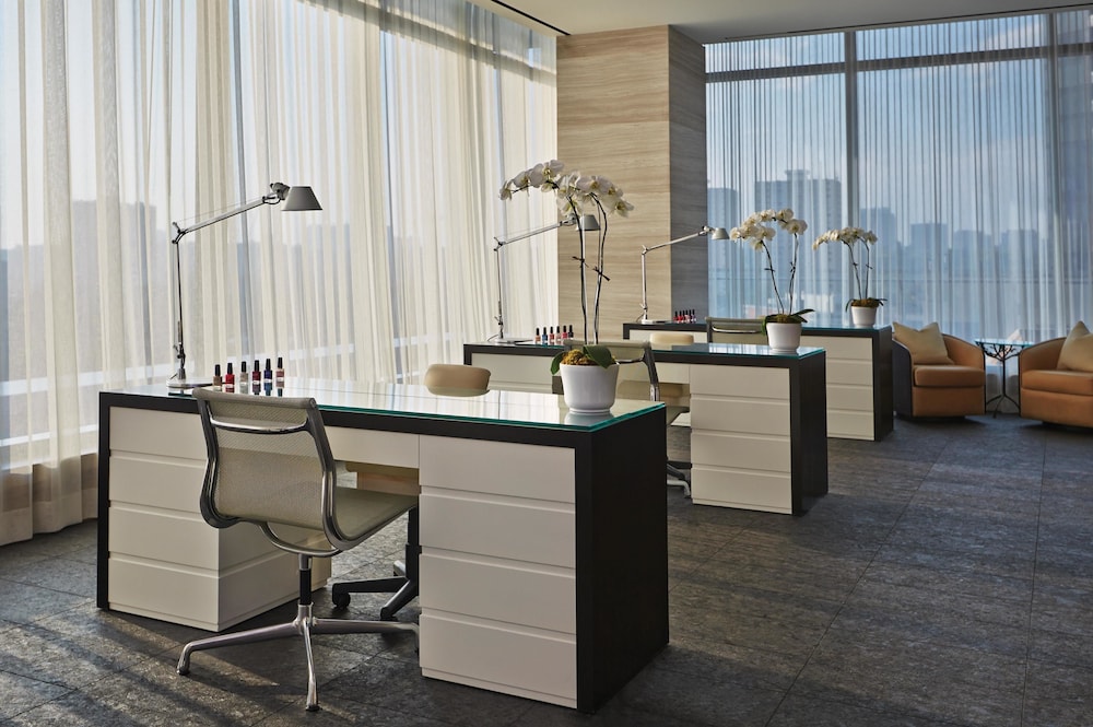 Four Seasons Hotel Toronto 44/44