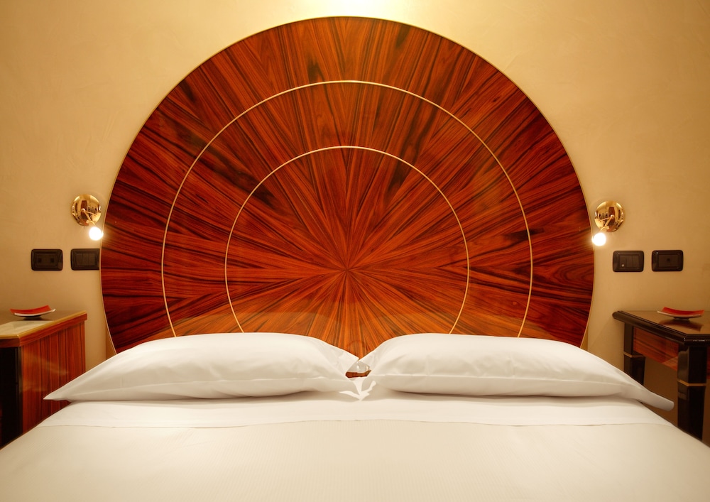 Hotel Gregoriana 32/54