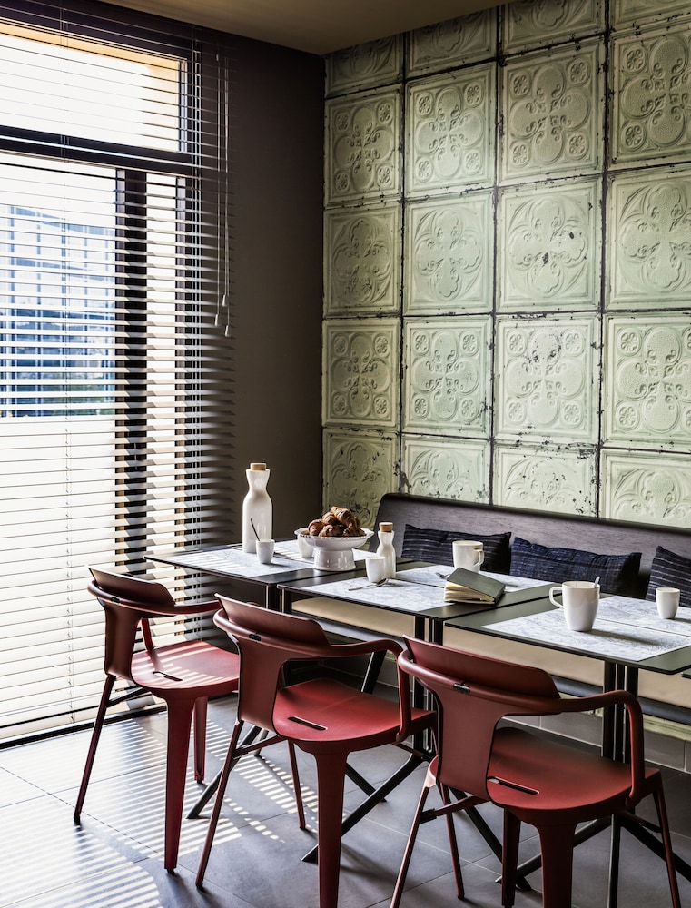 Okko Hotels Paris Rueil Malmaison 51/63
