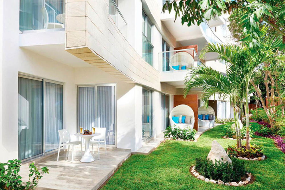 The Fives Beach Hotel & Residences - All Senses Inclusive 46/50