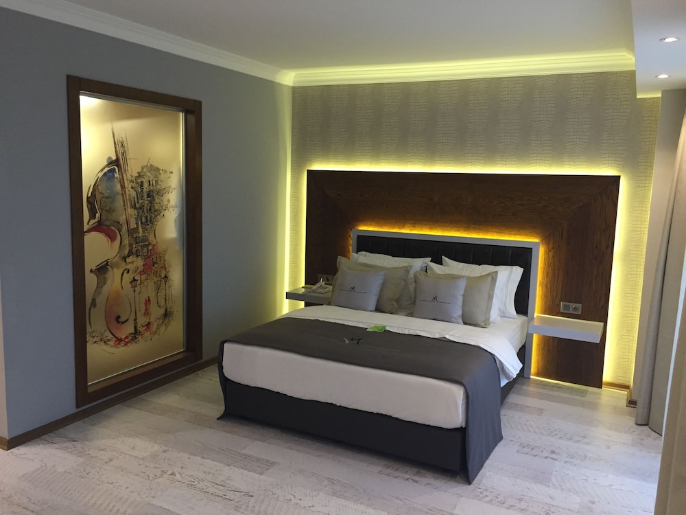 Maison Vourla Hotel 5/50