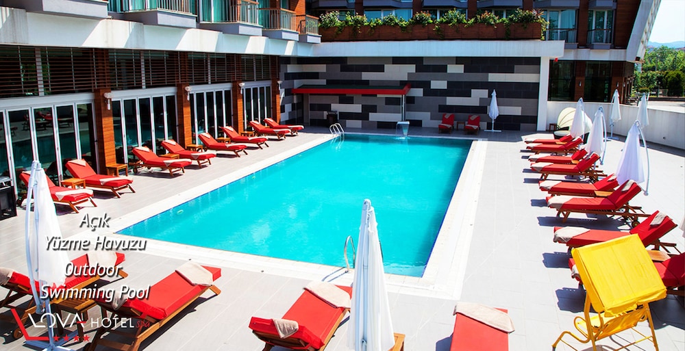 Lova Hotel Spa 44/50