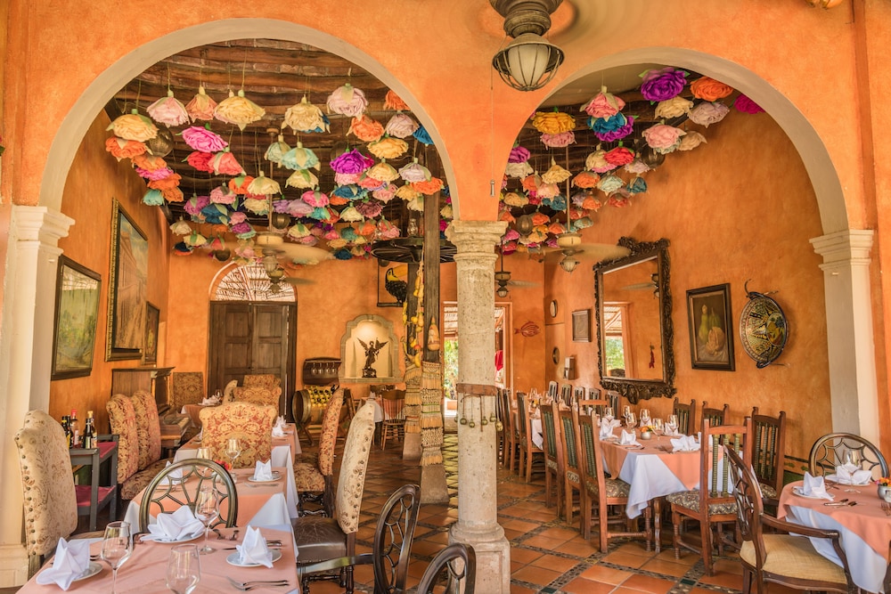 Posada Del Hidalgo 38/50