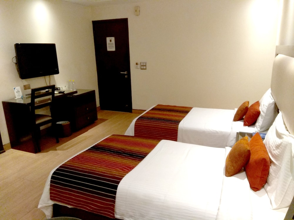 HOTEL THE LEGEND INN 23/49