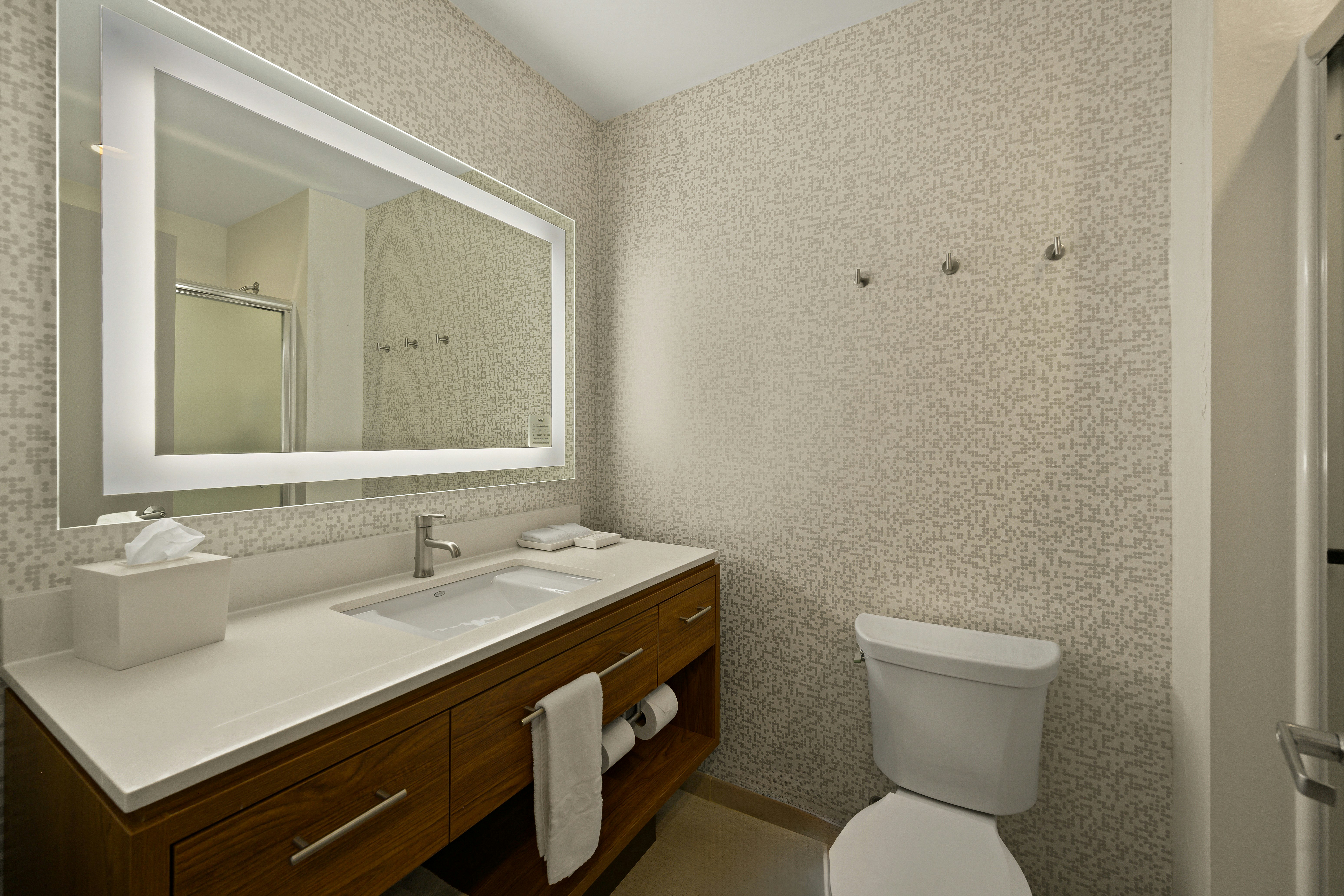 جناح استوديو بسرير كينج، Home2 Suites By Hilton Baytown 5/10