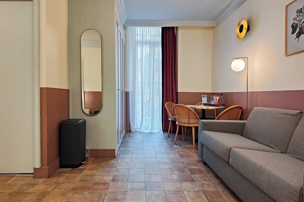 Hôtel Au Picardy 37/50