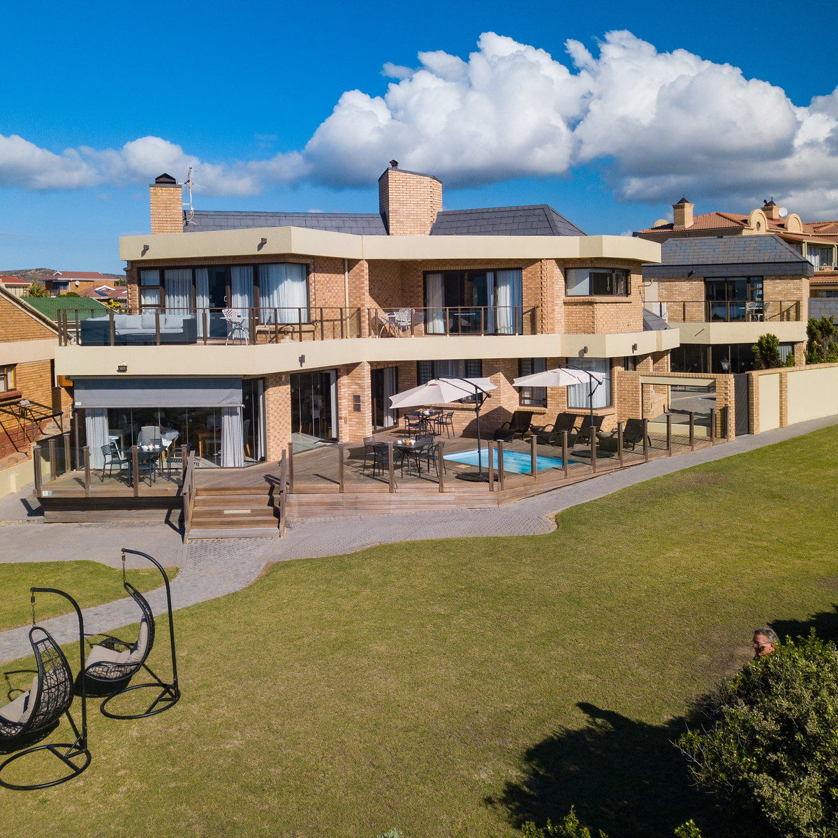 African Oceans Manor Guest House 46/50