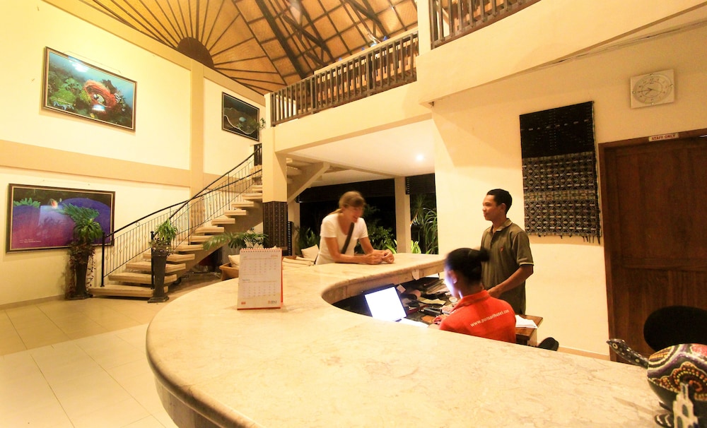 Puri Sari Beach Hotel 32/50