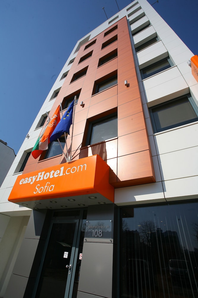 easyHotel Sofia 1/30