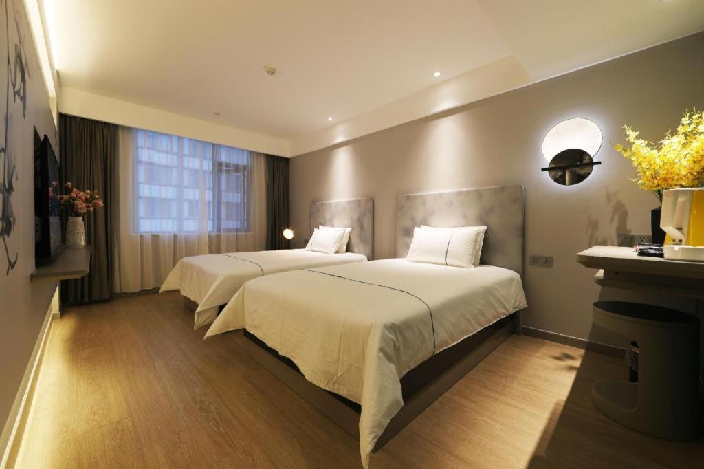 Magnotel (Luanchuan Changchun Road Cross Street) 18/33