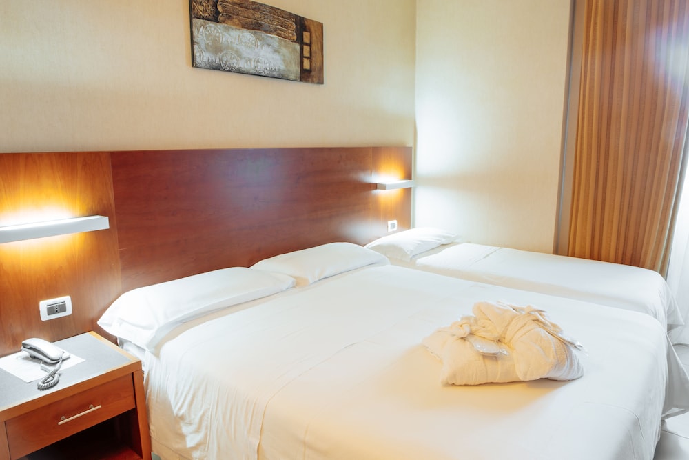 Hotel Amico 12/54