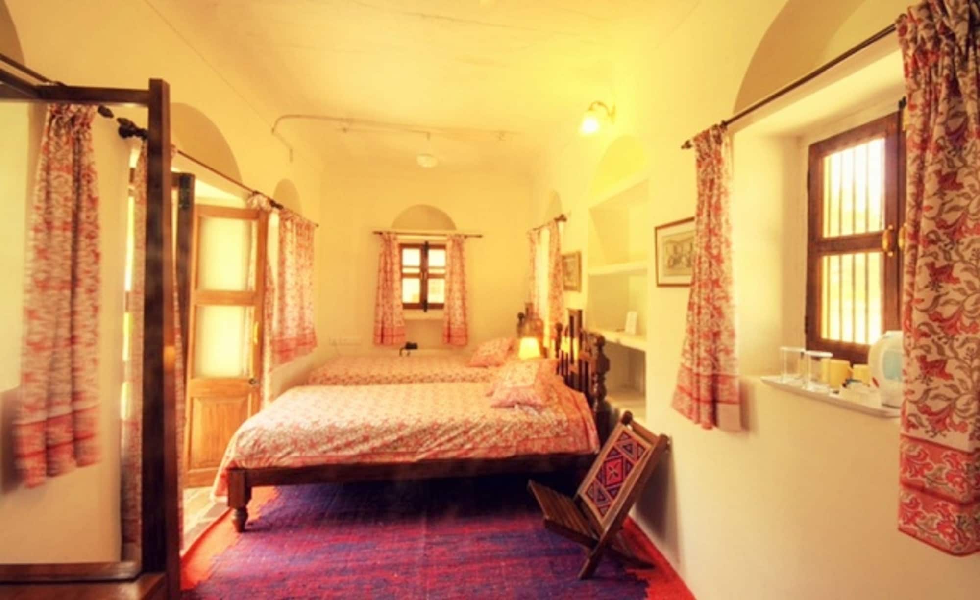 DELUXE, GARDEN VIEW