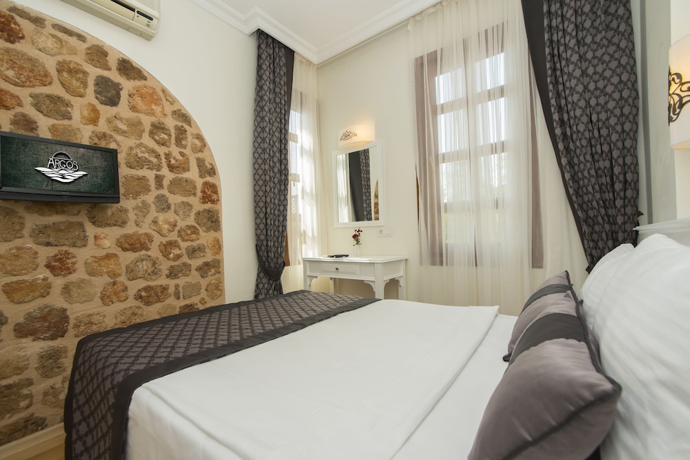 Argos Hotel - Adults Only 36/75
