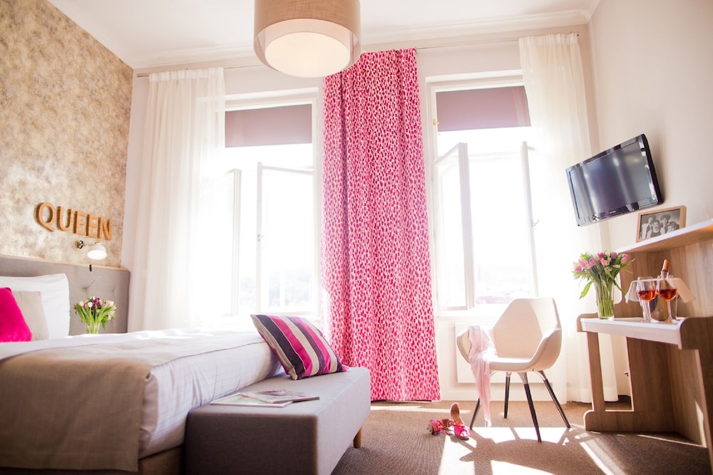 Boutique Hotel Klarov 12/72
