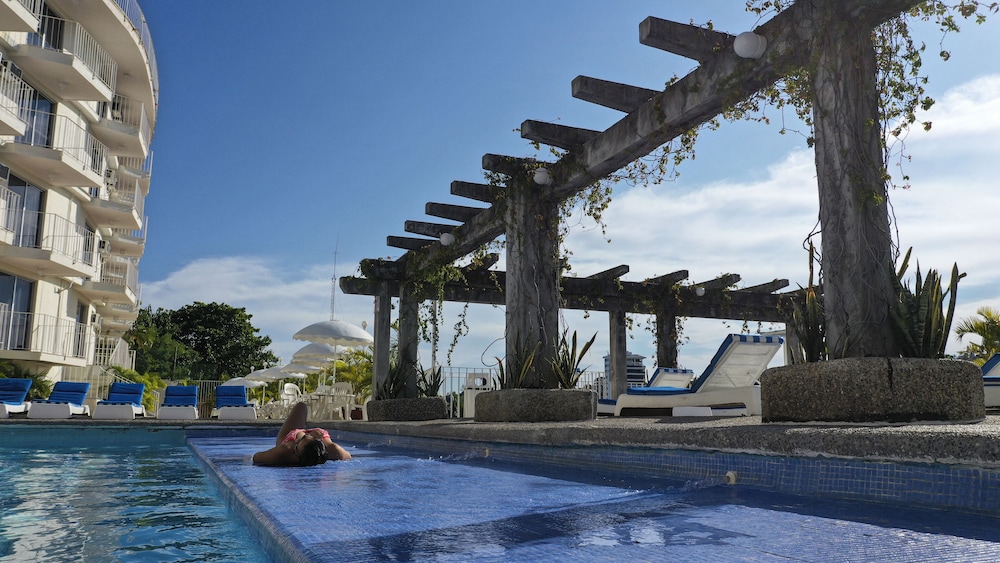 Alba Suites Acapulco 35/59