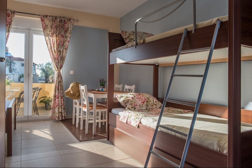 Caretta Village 29/43