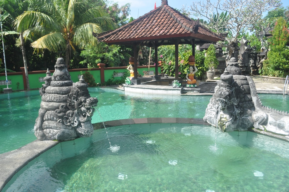 Dewi Sinta Hotel and Restaurant by ABM 30/32