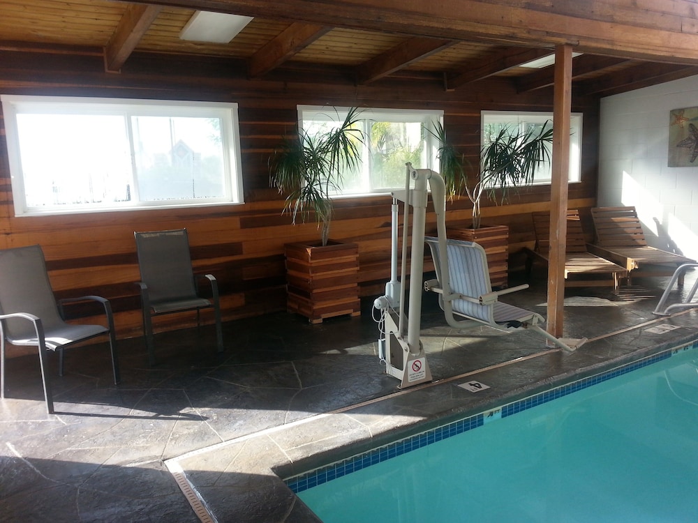 Motel West 45/58