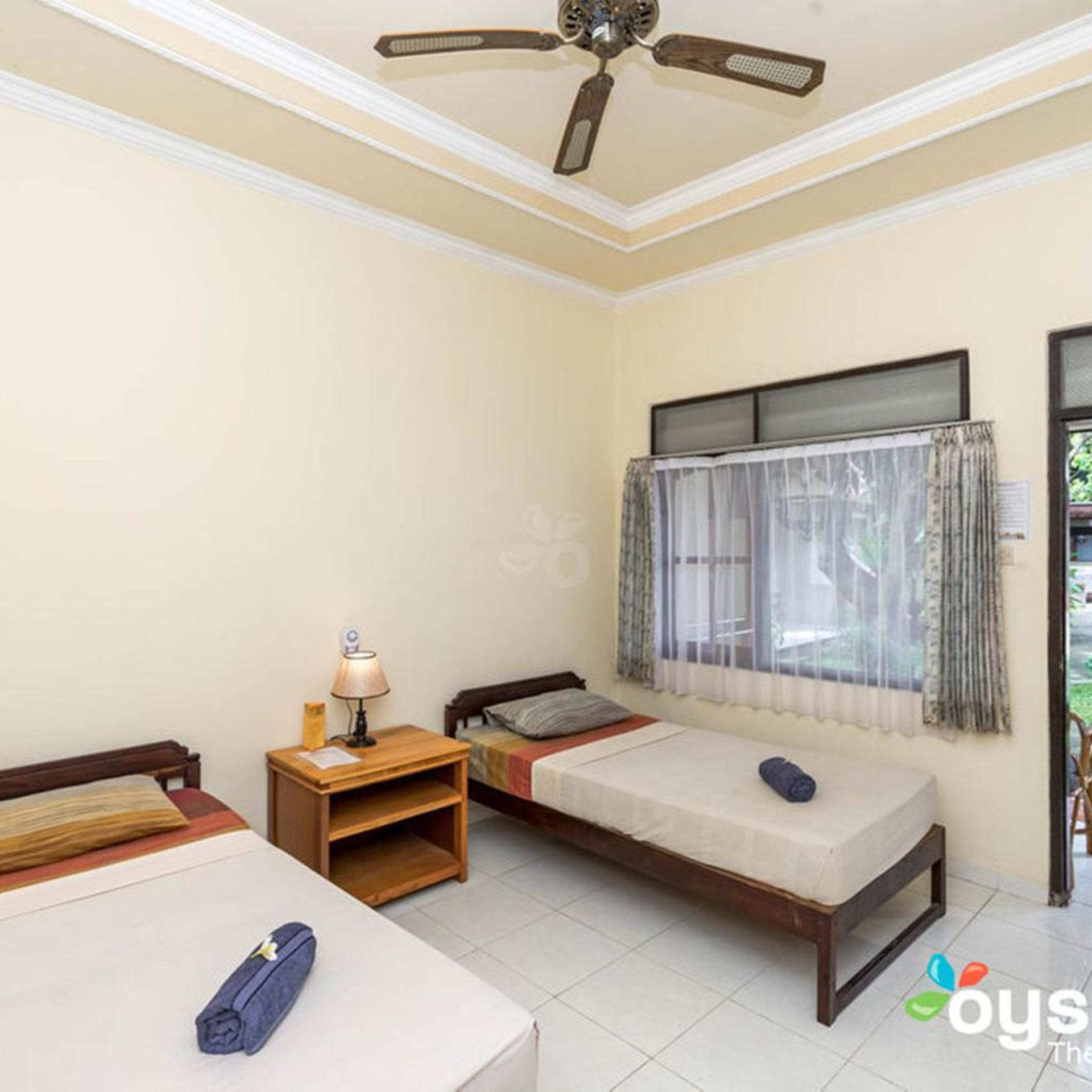 Standard, Twin Beds, with Fan