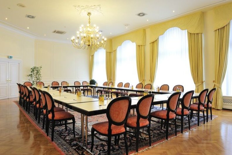Hotel Kaiserhof 41/54