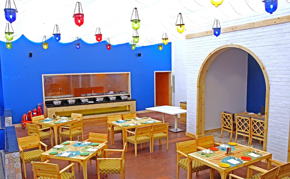 Radisson Blu Bengaluru Outer Ring Road (ex Park Plaza Bengaluru Hotel) 57/74