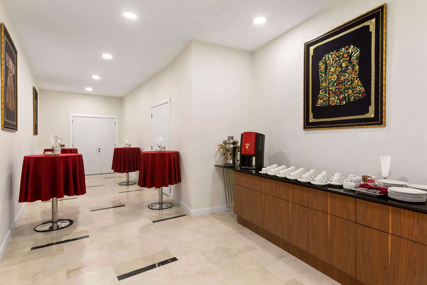 Ramada Encore by Wyndham Istanbul Kartal 7/47