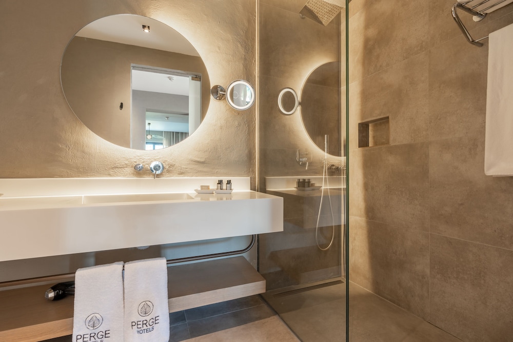 Perge Hotels - Adult Only 18 Plus 48/50