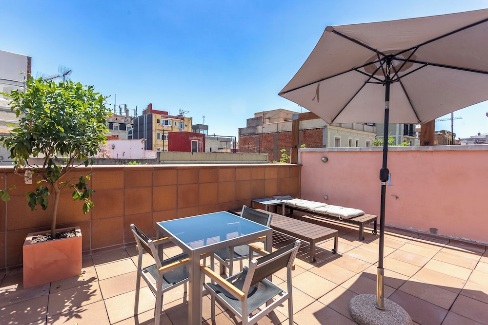 My Space Barcelona Gracia Pool Terrace Center 40/49
