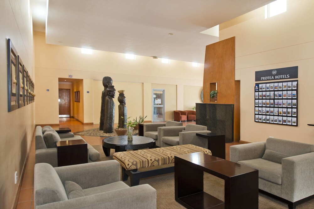Protea Hotel By Marriott Ondangwa 15/24