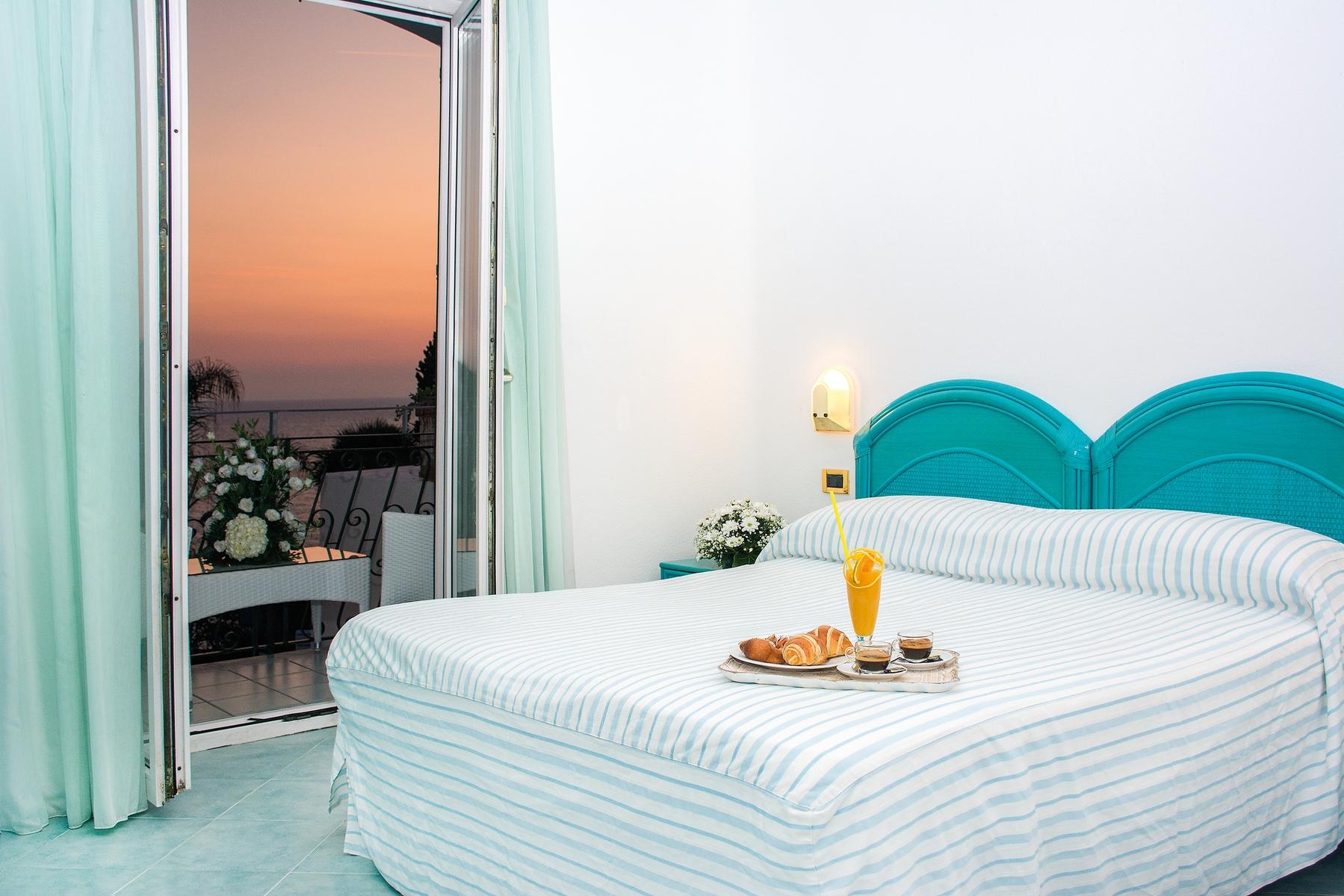 Standard, Sea View, Balcony or Terrace