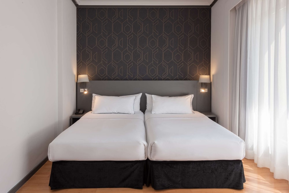 Hotel Madrid Plaza Espana Affiliated by Melia 15/40