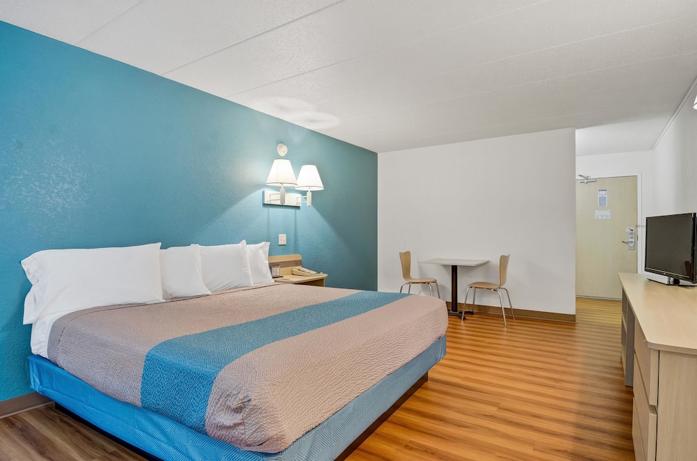 Motel6 Big Springs, NE 26/42