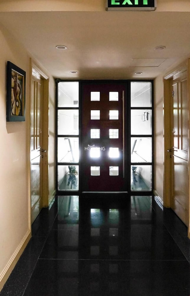 Saigon Apartments 43/72