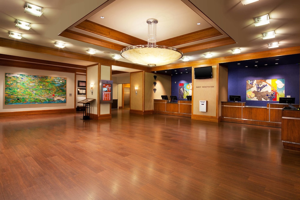 Sheraton Grand Sacramento 6/39