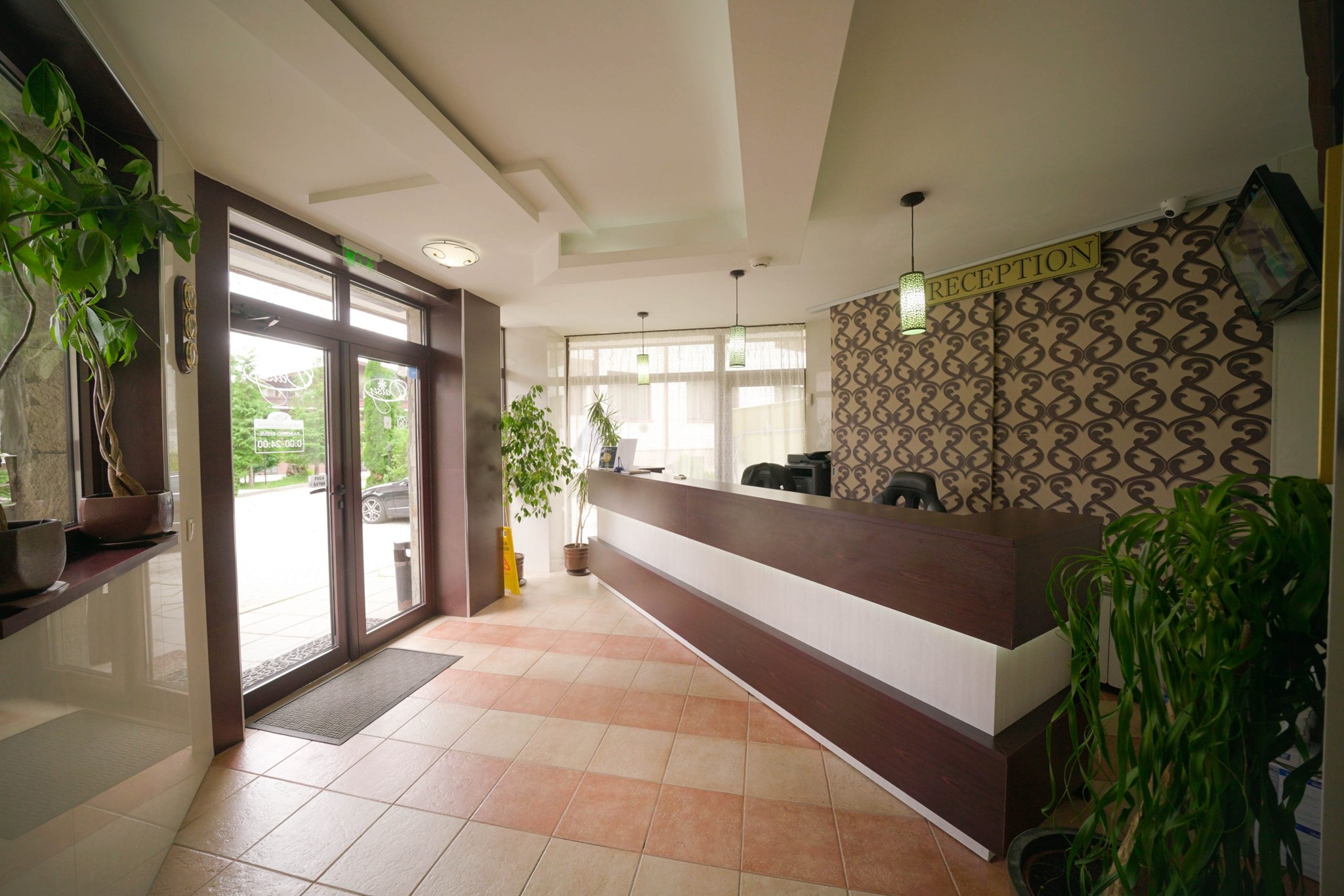 Persey Flora Apartments 5/50