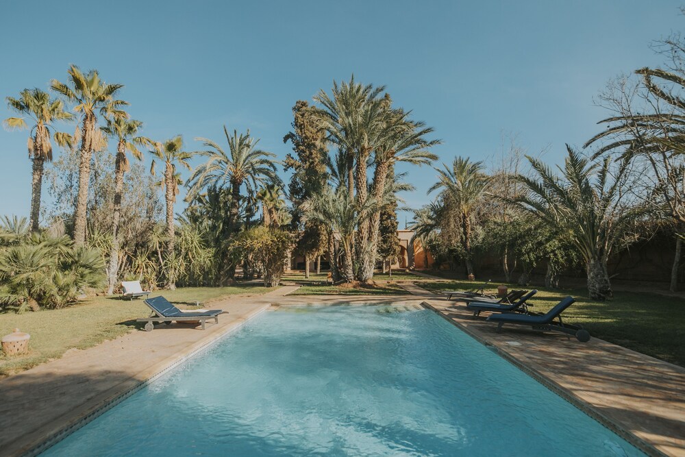 Villa Le Perroquet Bleu 40/50