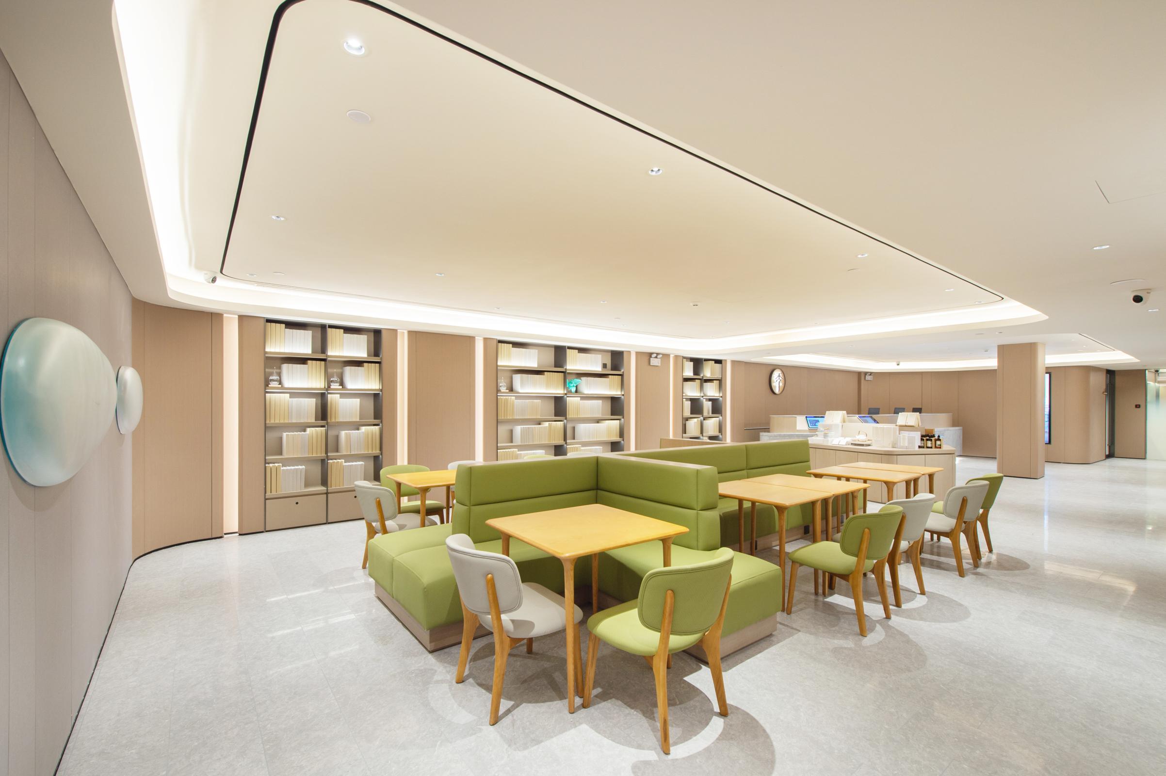JI Hotel (Guangzhou Beijing Road Pedestrian Street Cangbian Road) 28/38