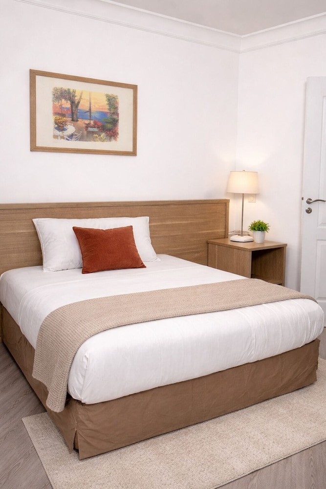 CLASSIC, DOUBLE BED