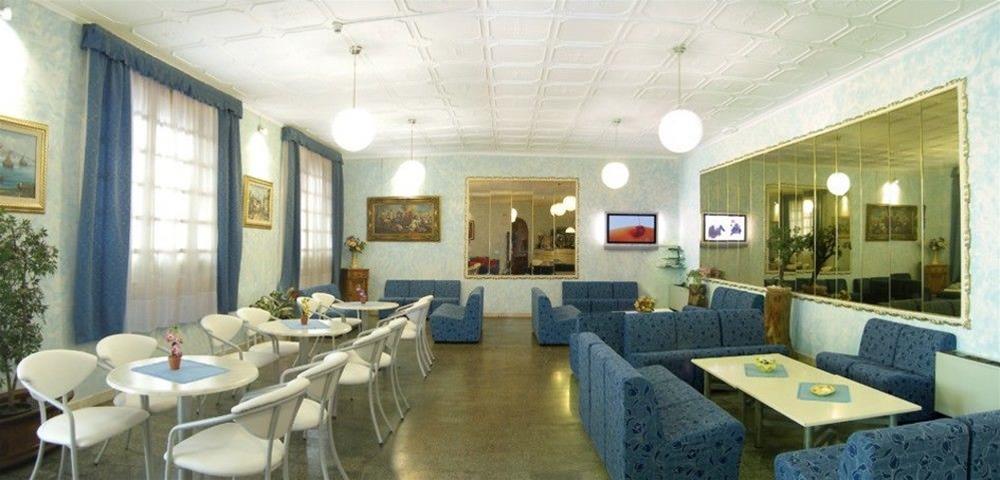 Hotel Verdi 10/18
