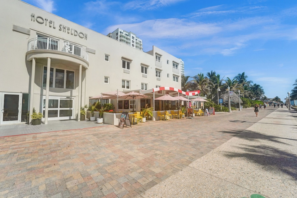 Sheldon Hotel 51/64
